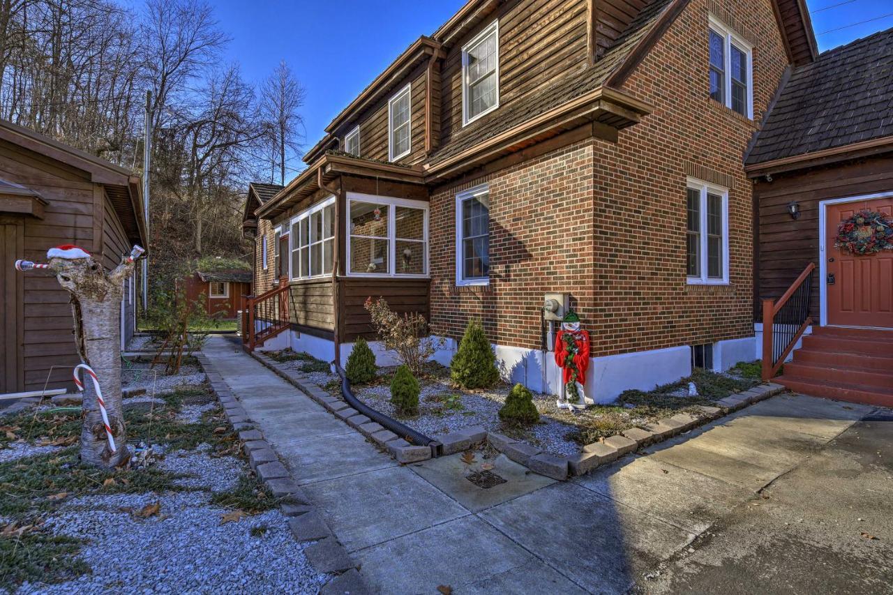 Homeplace With Yard - 10 Mi To Jenny Wiley! Paintsville Екстер'єр фото